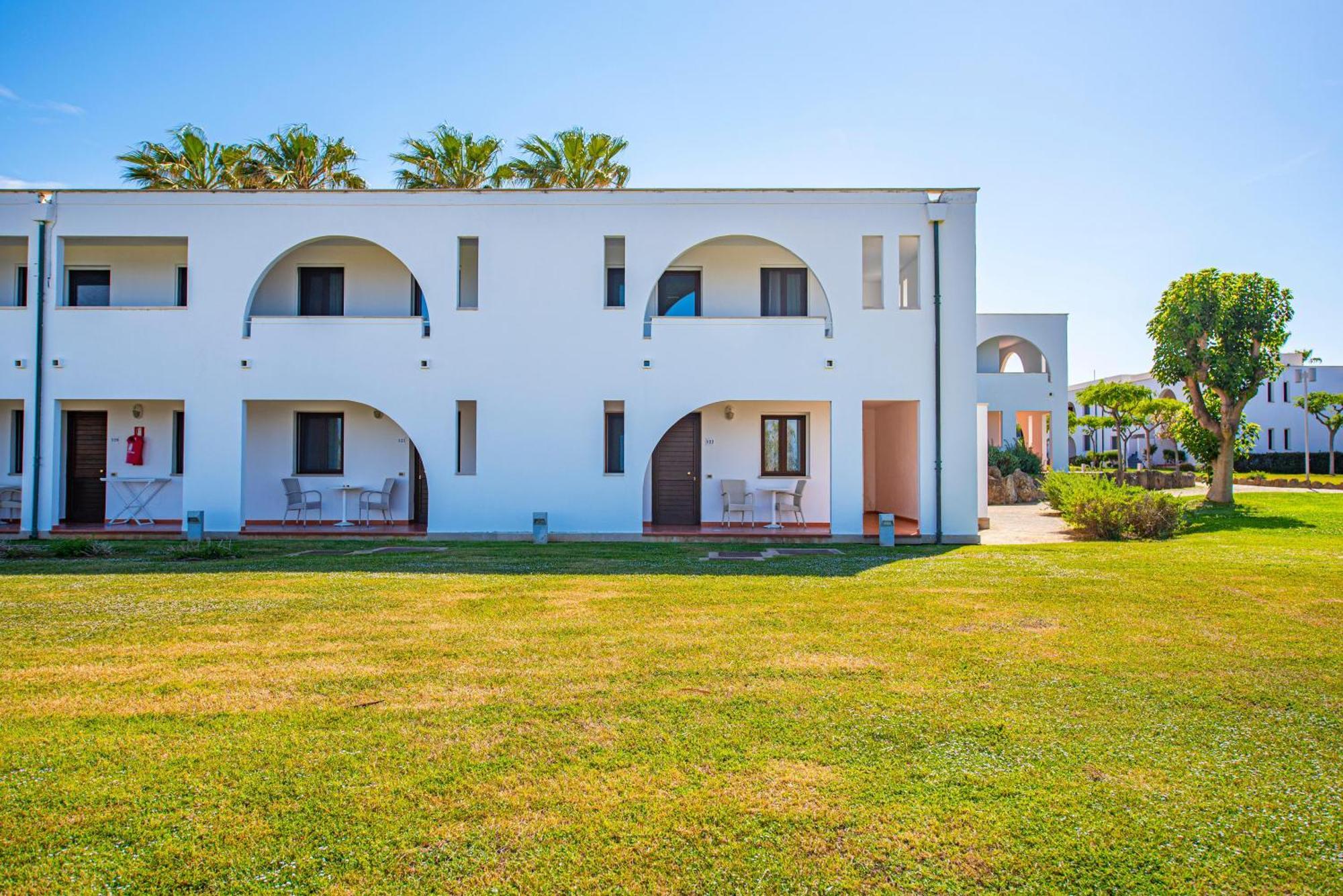 Pietrablu Resort & Spa - Cdshotels Polignano a Mare Exterior foto